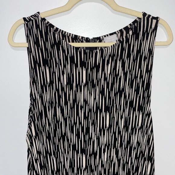 Chicos Travelers Sleeveless Jumpsuit Size 2 (12/14) Black & White Pattern - Picture 2 of 7